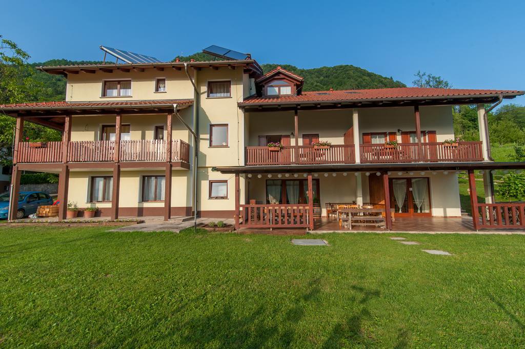 Tourist Farm Pri Kafolu Vila Tolmin Exterior foto