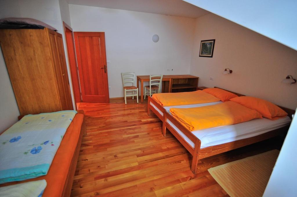 Tourist Farm Pri Kafolu Vila Tolmin Quarto foto