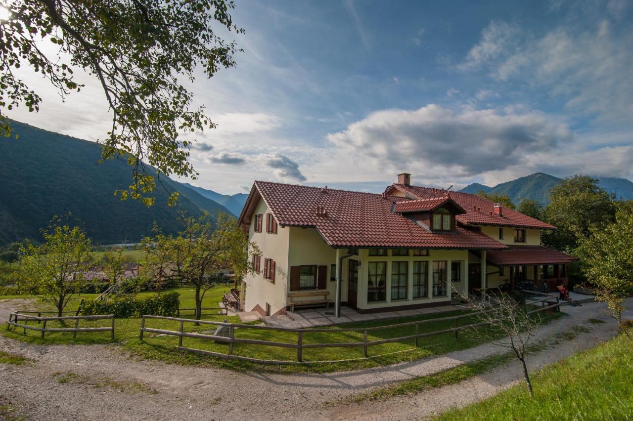 Tourist Farm Pri Kafolu Vila Tolmin Quarto foto