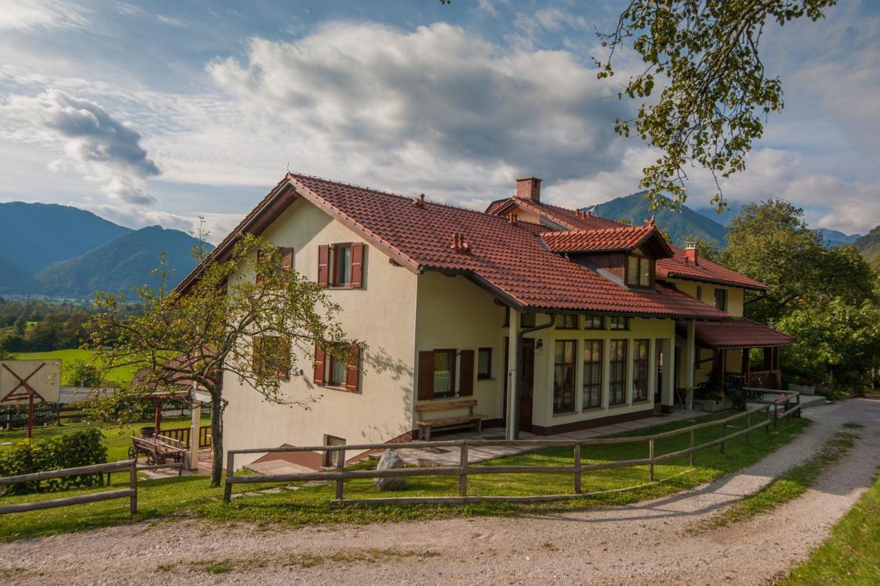 Tourist Farm Pri Kafolu Vila Tolmin Quarto foto